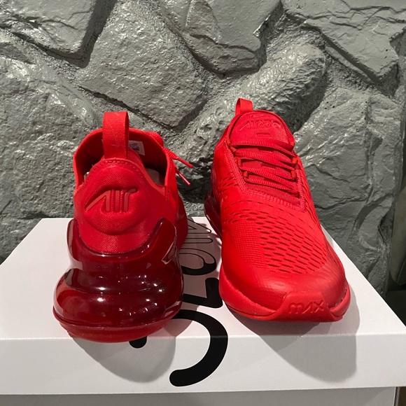 Nike Men Air Max 270 Red/Red [CV7544 600] - Picture 4 of 7